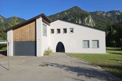 Haus zum Kaufen in Kochel am See 1.530.000,00 € 280 m²