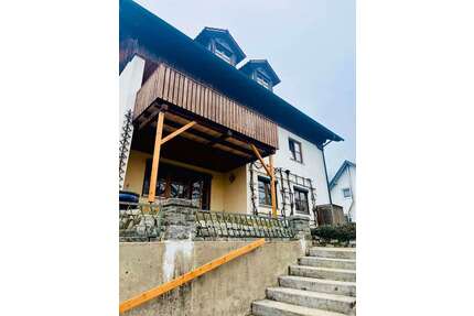 Wohnung zum Mieten in Vilshofen an der Donau 738,00 € 82 m²