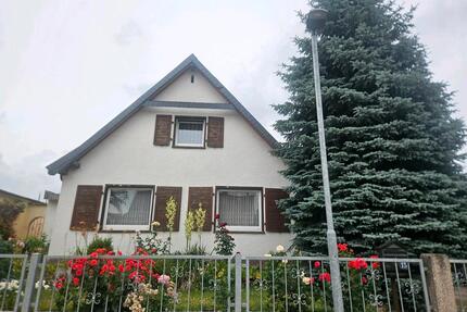 Einfamilienhaus - 180.000,00&nbsp;EUR Kaufpreis, ca.&nbsp; 180,00&nbsp;m&sup2; in Aken (Elbe) (PLZ: 06385)