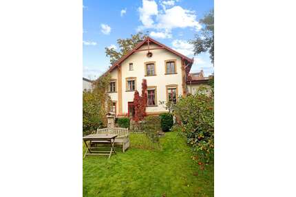 Haus zum Kaufen in Berlin 1.380.000,00 € 270 m²