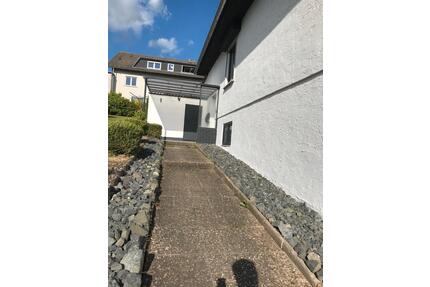 2 Zimmer Wohnung 70m2 - 550,00&nbsp;EUR Kaltmiete, ca.&nbsp; 70,00&nbsp;m&sup2; in Bad Hersfeld (PLZ: 36251)