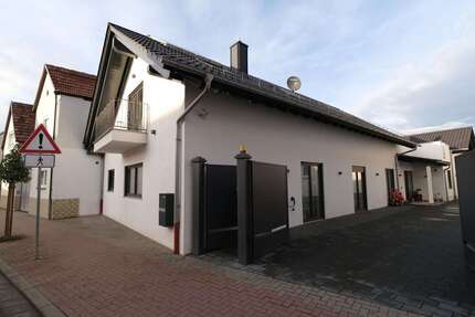 Haus zum Kaufen in Dannstadt-Schauernheim 949.000,00 € 310.54 m²