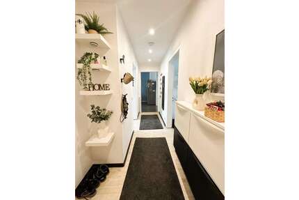 Wohnung zum Kaufen in Oberhausen 210.000,00 € 86 m²