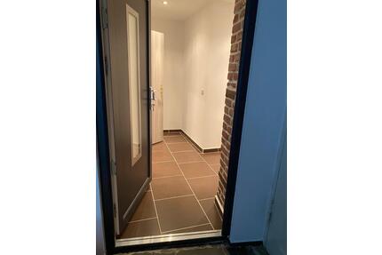 Schöne 2-Raum-Wohnung mit Balkon in zentraler Lage - Saalfeld (Saale)