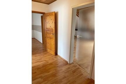 4-5 ZKB schöne DG-Wohnung - 770,00&nbsp;EUR Kaltmiete, ca.&nbsp; 110,00&nbsp;m&sup2; in Breitenbach (PLZ: 66916)