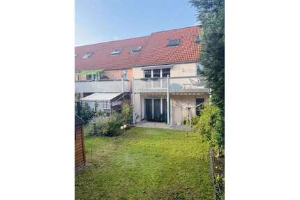 Haus zum Kaufen in Berlin 449.000,00 € 170.6 m²