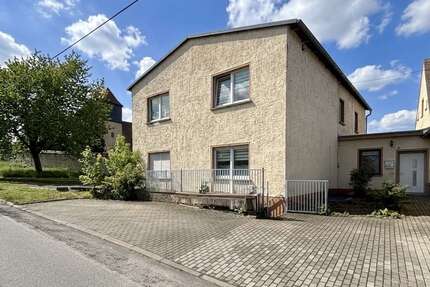 Haus zum Kaufen in Lanitz-Hassel-Tal 83.000,00 € 230 m²