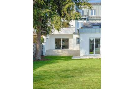 Wohnung zum Kaufen in Düsseldorf 1.100.000,00 € 115 m²