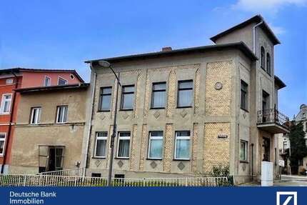 Haus zum Kaufen in Waren 220.000,00 € 324 m²