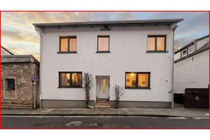 Gemeinsam Wohnen undoder Clever Vermieten modernisiertes Zweifamilienhaus in Fürfeld