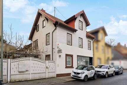 Haus zum Kaufen in Frankfurt am Main 989.000,00 € 223 m²