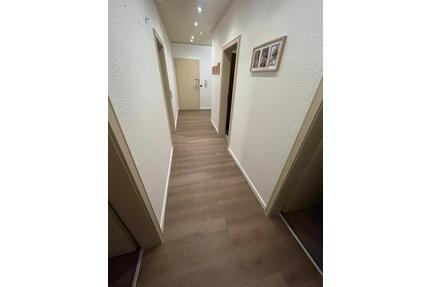 Energetisch saniert: Helle 91 m² Wohnung (3 Zi.) in KA-Grünwinkel - Karlsruhe Rüppurr