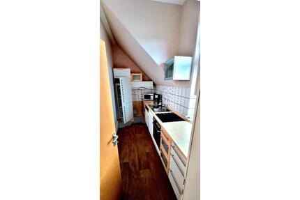 WG Zimmer 19qm in Haus, TOP Lage, sehr ruhig, sehr hell, ab 01.02 - Recklinghausen König Ludwig