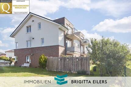 Ruhige Gemeinschaft: Renovierte 2,5-Zi.-Wohnung mit Balkon, Aufzug & Stellplatz in Achim - Bierden!