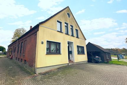 Haus zum Kaufen in Elsfleth 219.000,00 € 353 m²