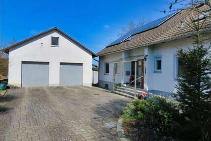 Haus zum Kaufen in Illschwang 425.000,00 € 185 m²