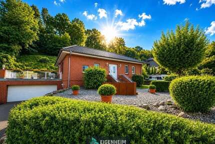 Haus zum Kaufen in Bad Freienwalde (Oder) 439.000,00 € 121.22 m²