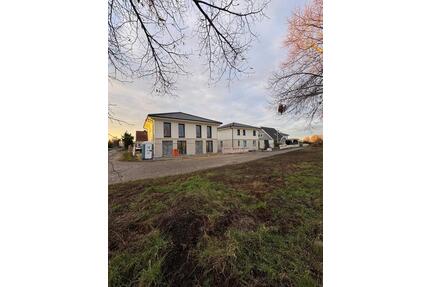 Zweifamilienhaus=DG-Wohnung ruhig & lichtdurchflutet - Ketzin