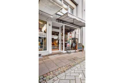 Wohn- und Geschäftshaus in guter zentraler Lage mit viel Potenzial - Bad Sassendorf