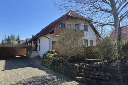 Eleganz trifft Großzügigkeit - Exklusives Familiendomizil mit Einliegerwohnung - Alach Schaderode