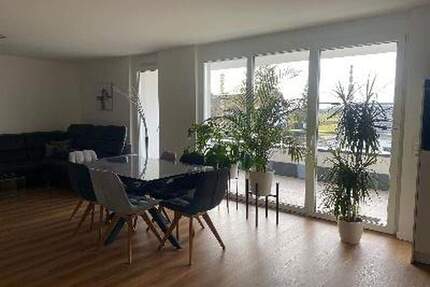 Exklusive 4-Zimmer-Wohnung mit Balkon ohne EBK in Schwanau