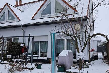 Gepflegtes Reihenendhaus mit Garten Terrasse und Stellplatz ! - Schkopau Ermlitz