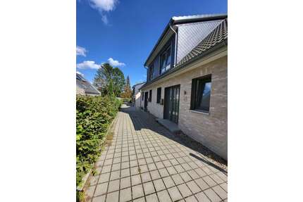 Haus zum Mieten in Timmendorfer Strand 1.700,00 € 93.7 m²