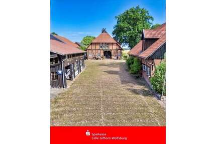 Haus zum Kaufen in Ahnsbeck 790.000,00 € 428 m²