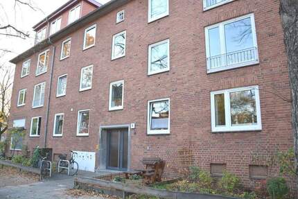 Im beliebten Barmbek-Süd! Vermietete 2,5 Zimmer-Wohnung - Hamburg