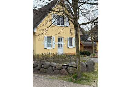 Haus zum Kaufen in Glowe 650.000,00 € 87.55 m²