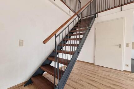 Großzügige Maisonette-Wohnung mit Stellplatz & Badewanne - Rötha