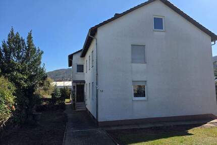 renovierte 2-Zimmer OG Wohnung mit Balkon und Stellplatzmöglichkeit - Infos beachten - Miltenberg