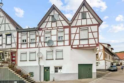 Haus zum Kaufen in Remshalden 275.000,00 € 170 m²