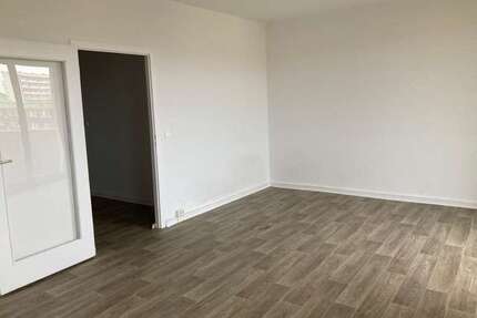 Wohnung zum Mieten in Gera 250,00 € 36.93 m²