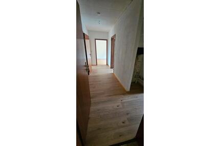 2 Zimmer Wohnung mit Küche - 470,00&nbsp;EUR Kaltmiete, ca.&nbsp; 67,00&nbsp;m&sup2; in Alfeld (Leine) (PLZ: 31061)