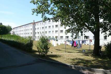 Wohnung zum Mieten in Zeulenroda-Triebes 265,00 € 47.25 m²