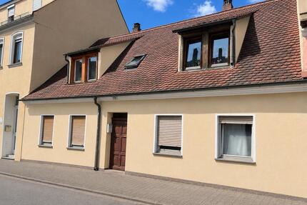 2--Zimmer-Wohnung in Erlangen-Zentrum, EG für Studenten - Buckenhof