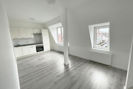Gemütliche Altbau-Wohnung im belebten Stadtteil Heppens. 3. OG. links, Deb.Nr.: 401131 - Wilhelmshaven