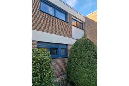 Einfamilienhaus mit Garten und Garage - Mönchengladbach Ost