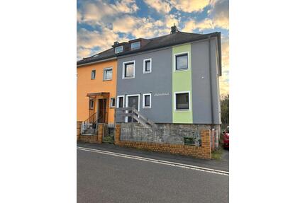 WOHLFÜHL-ZUHAUSE - 250.000,00&nbsp;EUR Kaufpreis, ca.&nbsp; 130,00&nbsp;m&sup2; in Mitterteich (PLZ: 95666)