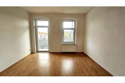 Großzügige 2-Raumwohnung mit großem Balkon - Chemnitz Lutherviertel