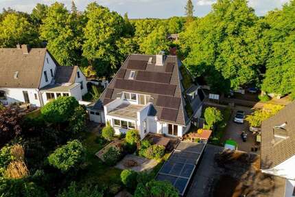 Haus zum Kaufen in Bad Schwartau 1.100.000,00 € 323.8 m²