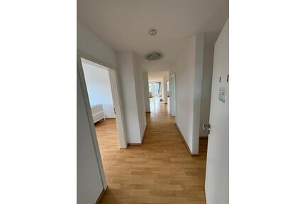 4 Zimmer Wohnung 110qm - 900,00&nbsp;EUR Kaltmiete, ca.&nbsp; 110,00&nbsp;m&sup2; in Nordstrand (PLZ: 25845)