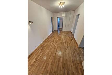 Wohnung zum Mieten in Hilden 1.100,00 € 100 m²