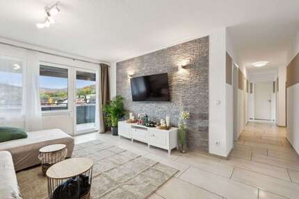 Wohnung zum Kaufen in Kuchen 299.000,00 € 90 m²