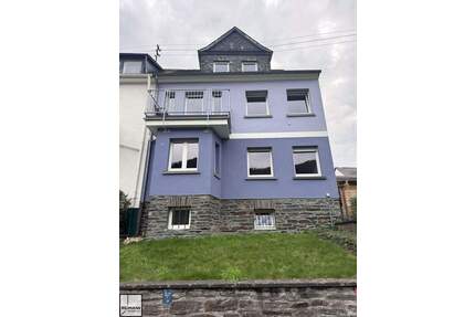 Familienfreundliches Wohnhaus mit viel Platz, Rheinblick & modernem Ausbau - Boppard Bad Salzig