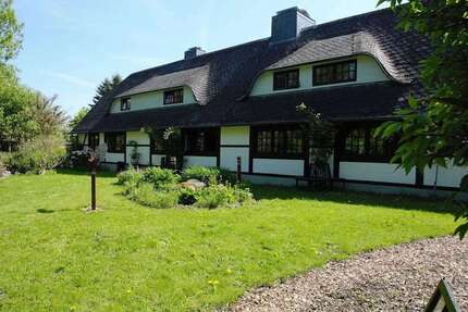 Haus zum Kaufen in Brodersby-Schönhagen 599.000,00 € 222 m²