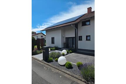 Wunderschönes gepflegtes Haus zum wohlfühlen - zwei Wohneinheiten - Meinhard