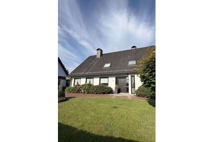 Haus zum Kaufen in Bielefeld Hoberge 1.285.000,00 € 270 m² - Bielefeld / Hoberge