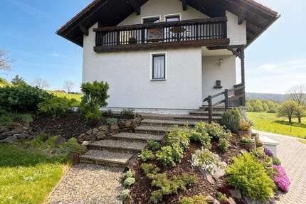 Haus zum Kaufen in Weiding 179.000,00 € 98 m²